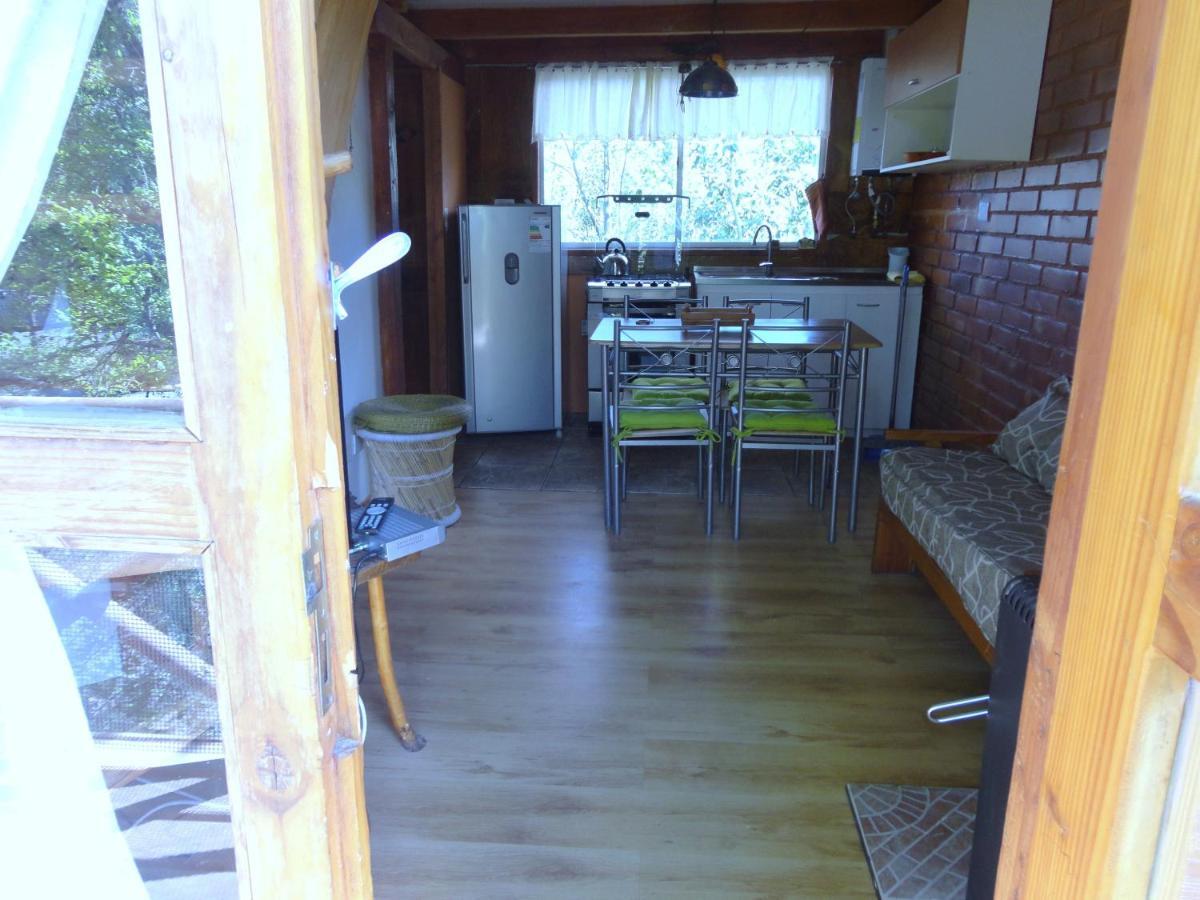 Cabanas Spa Bungalows Huarranchi Pucón Rom bilde